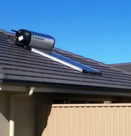 Solahart 181L on roof